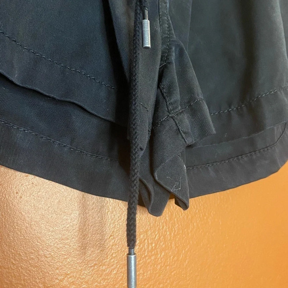 NWOT LOFT Pull On Shorts in Soft Twill - Picture 4 of 9